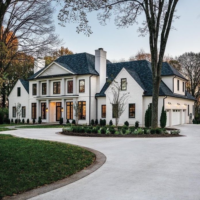 Safari Sovereign Residence Classic Roof Gallery Image